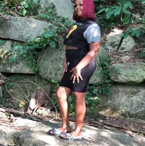 Meet your Posher, Timia